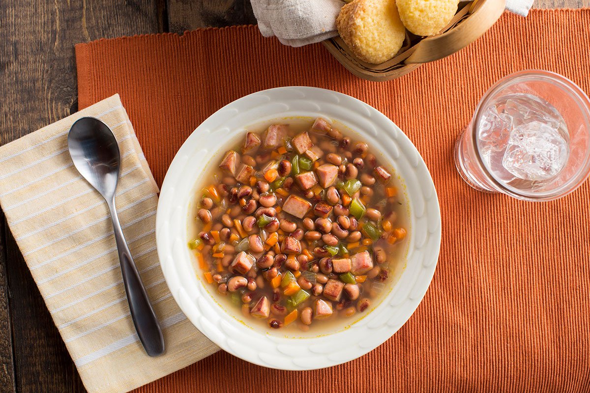 Southern-Style Black Eyed Peas and Ham Soup